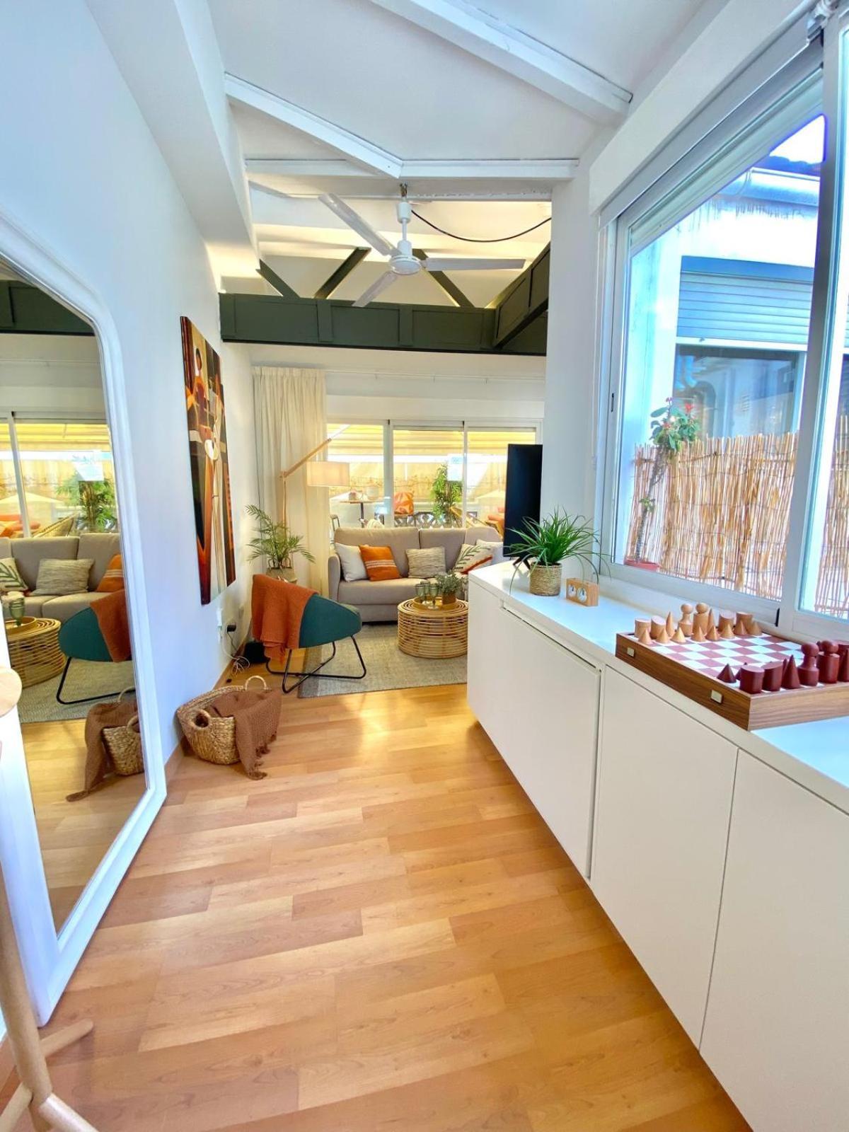 Genteel Mitjana Apartment