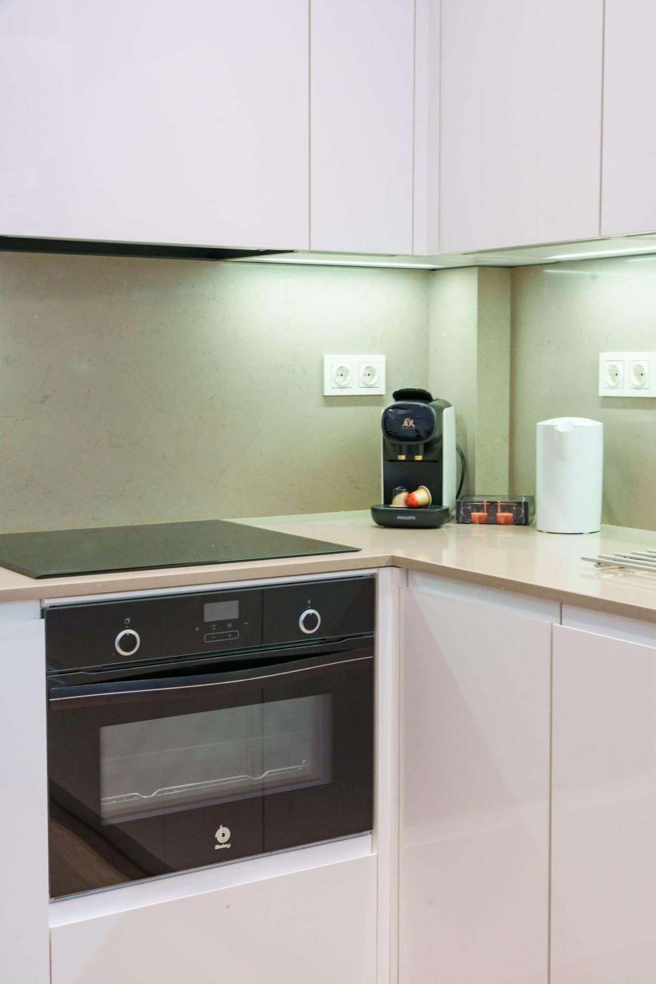 Stylish 3bd With Rooftop Jacuzzi - Artes Сasa de vacaciones *