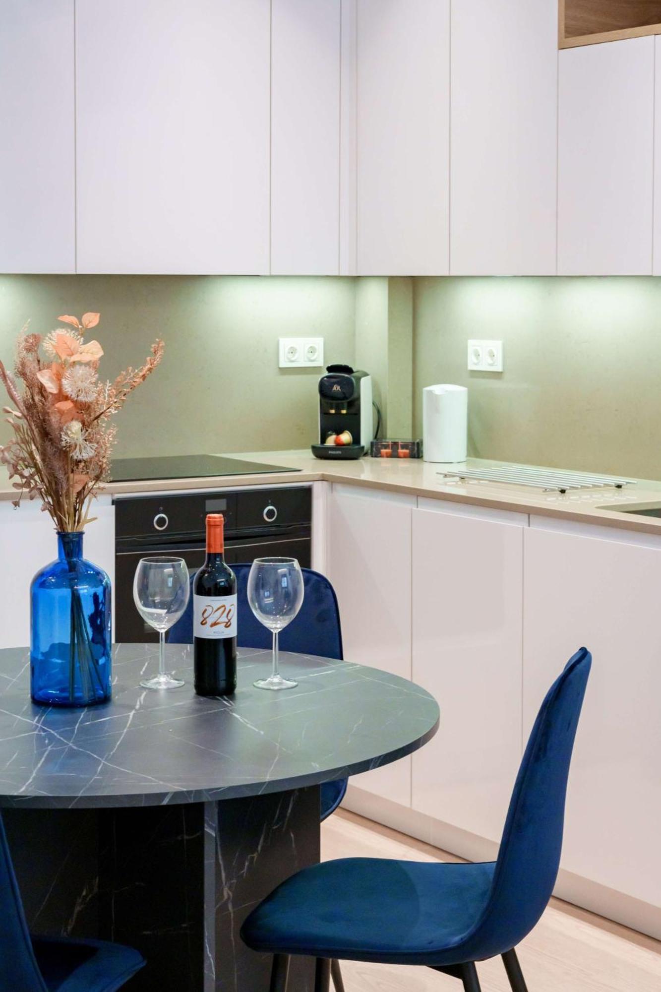 Сasa de vacaciones Stylish 3bd With Rooftop Jacuzzi - Artes