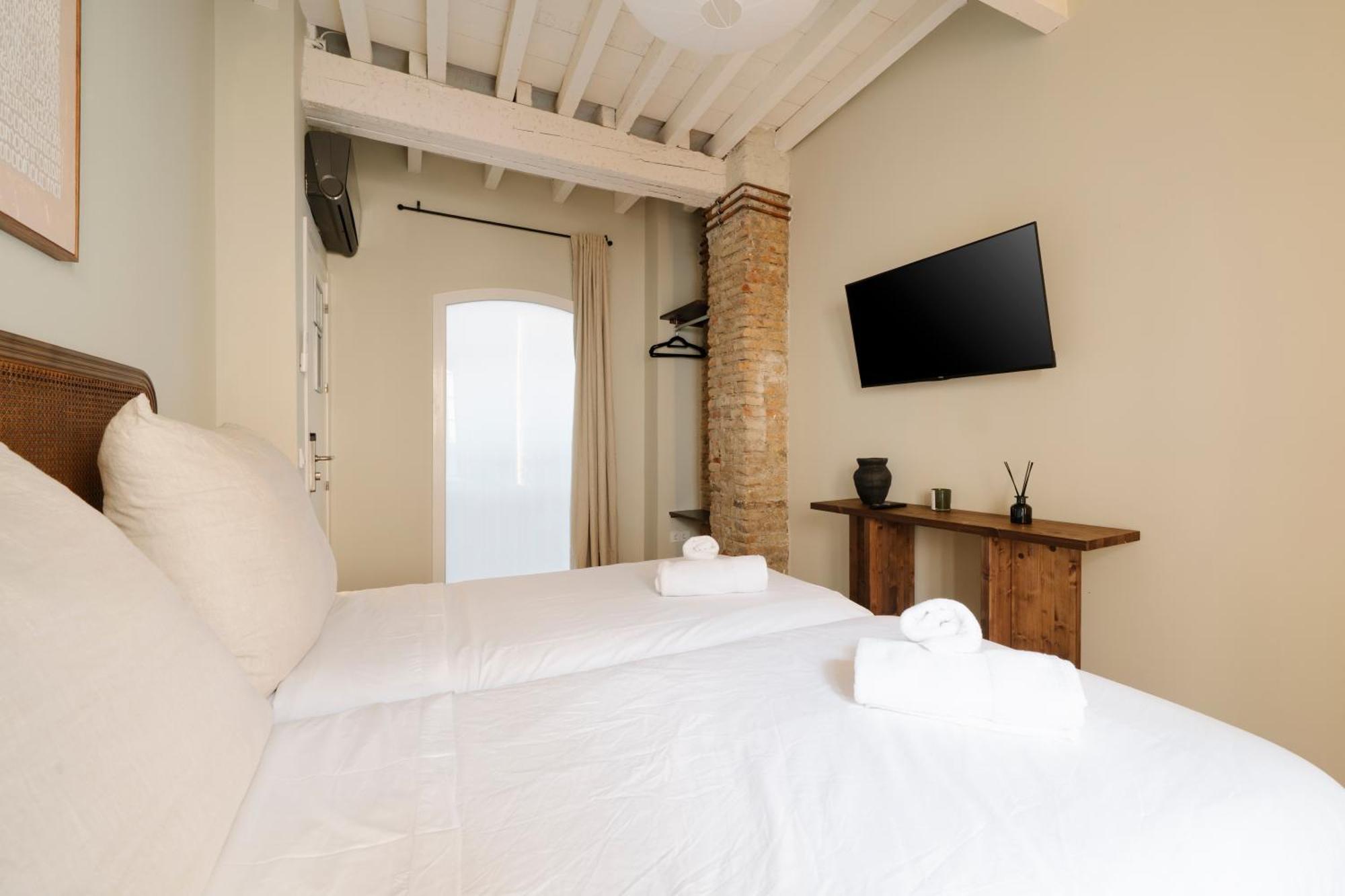 Kharooms Boutique Adults Recommended 3*