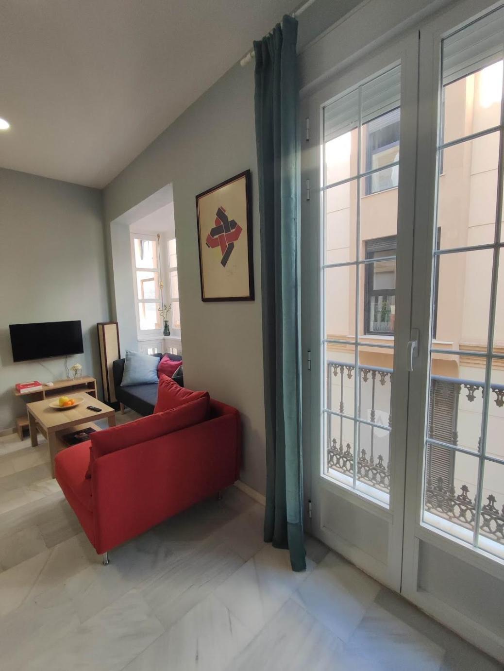 Elegancia Y Confort En El Corazon De Apartamento