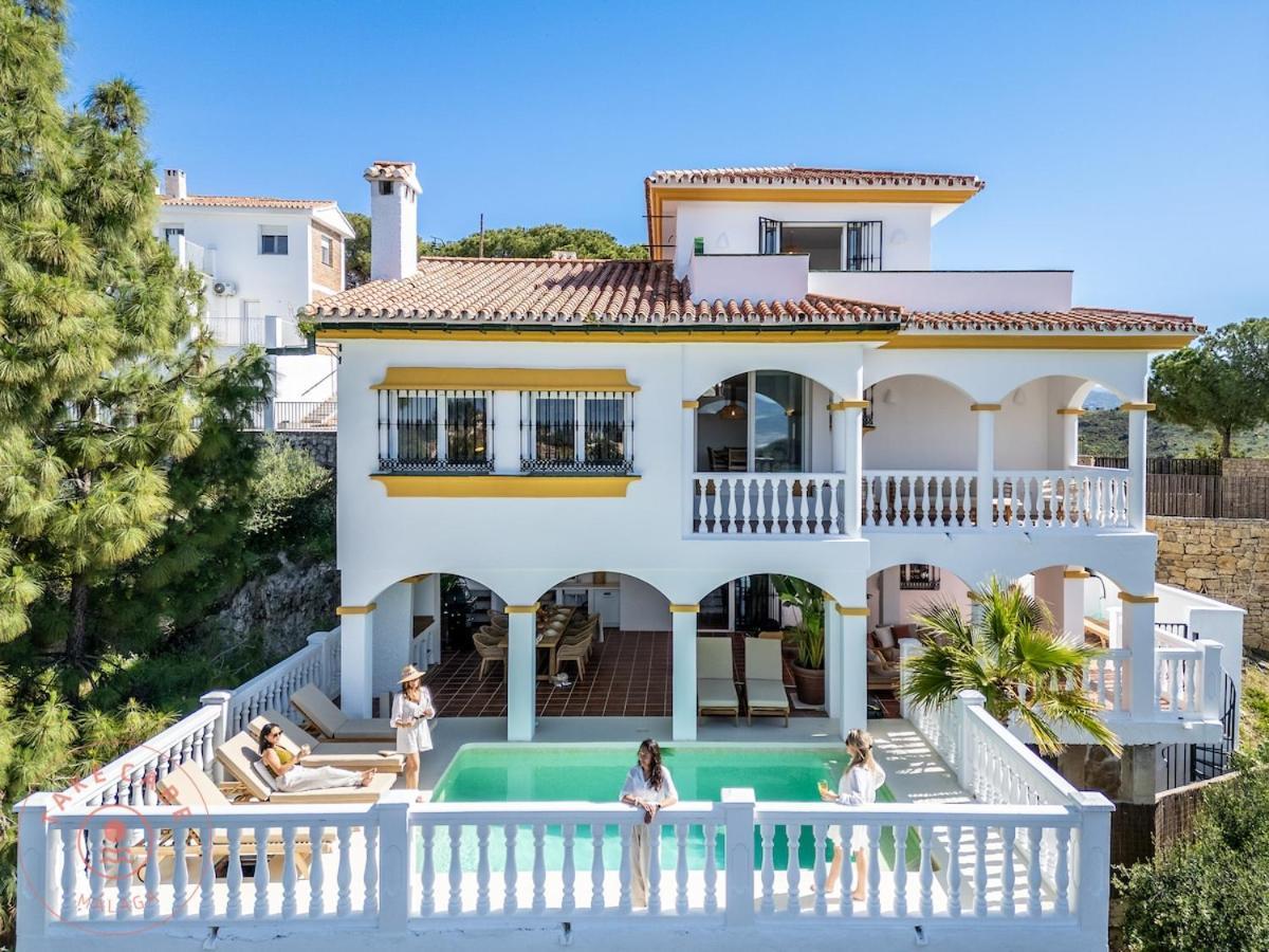 Solazul In El Atabal, By Tcm * Málaga