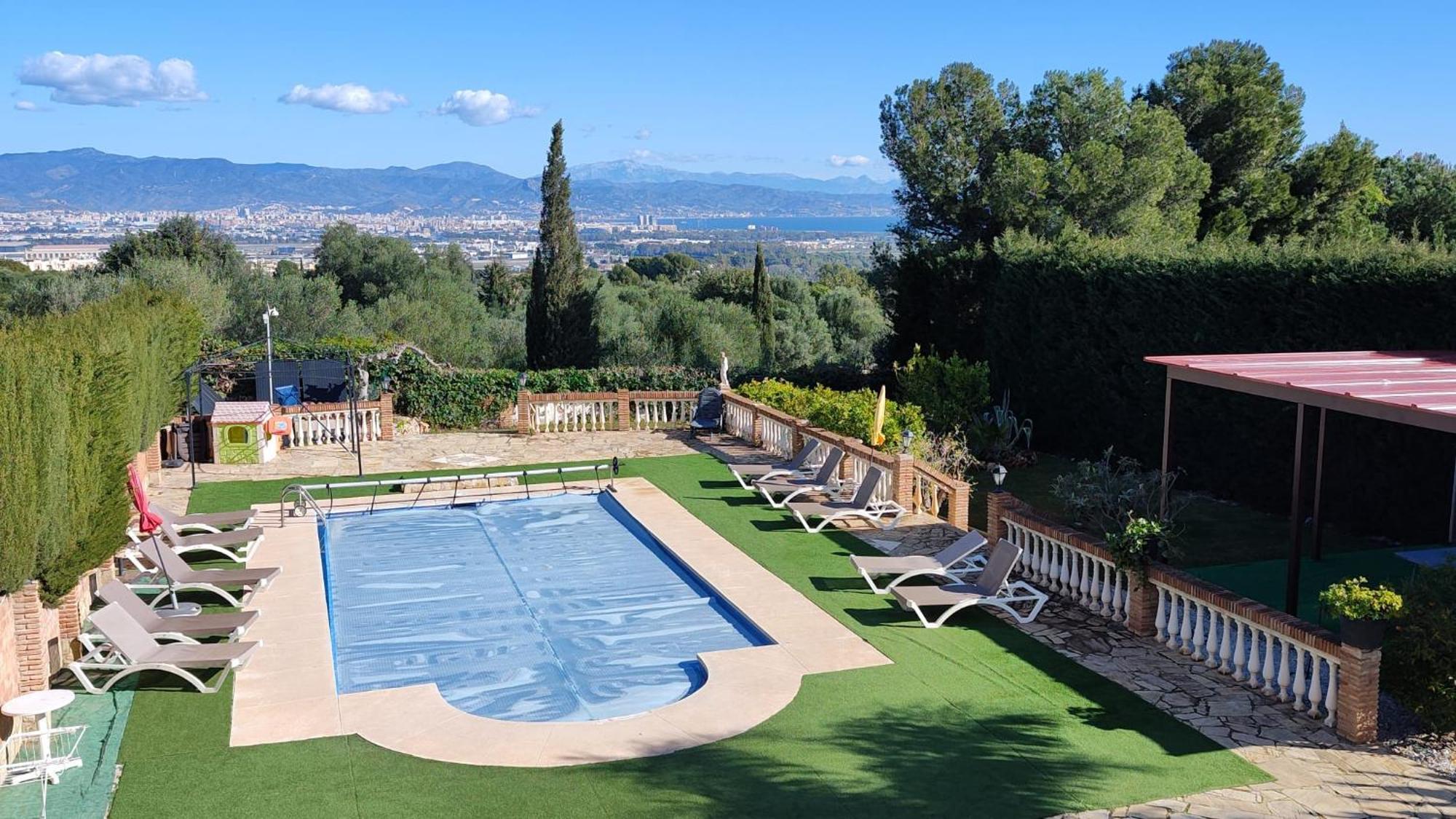 Villa Buenavista - Sea View, Private Heated Pool, Spa, 5 Bedrooms *