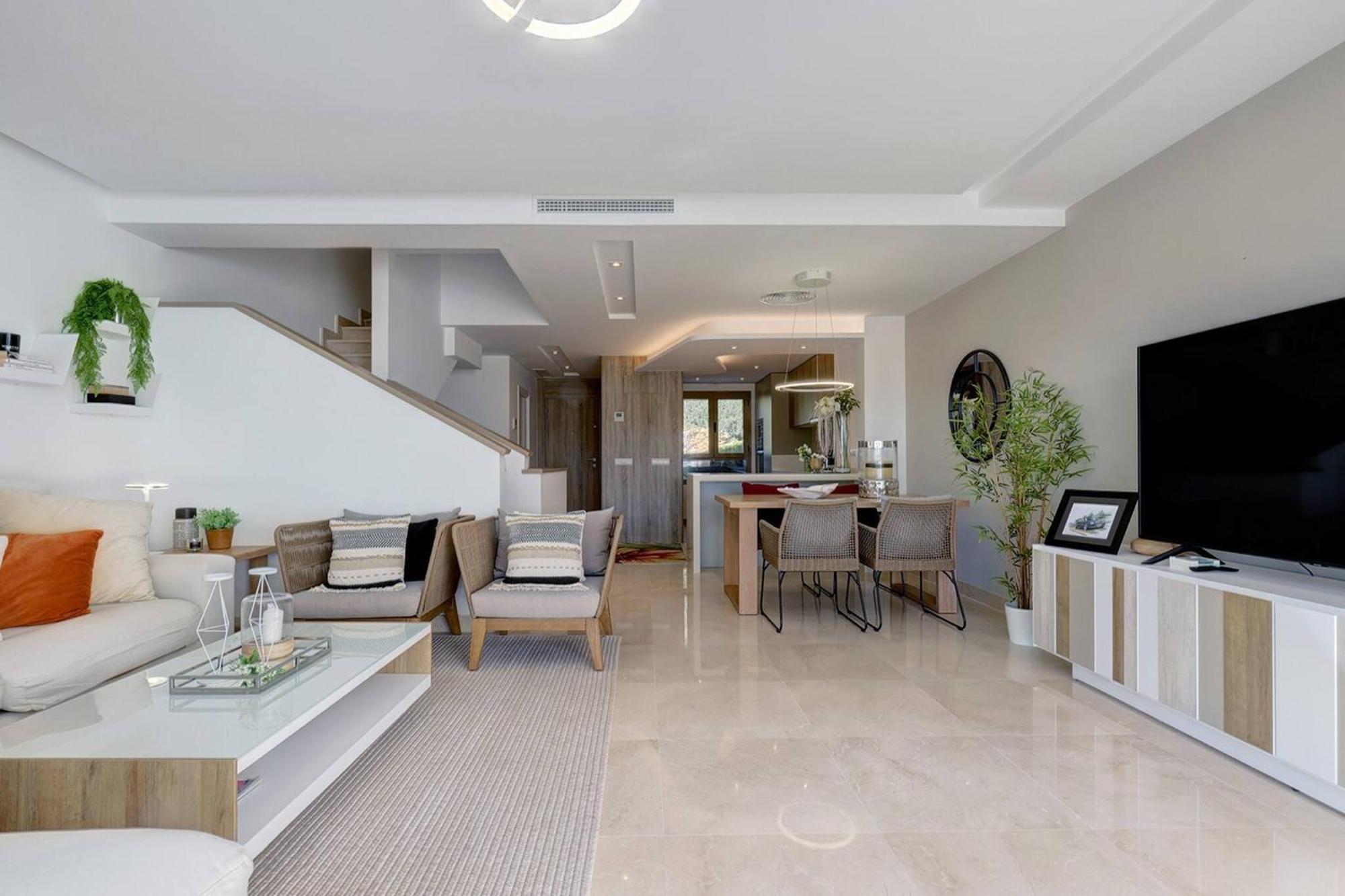007 Modern 3 Bed Frontline Golf Townhouse In La Cala Golf With Mountain Views *