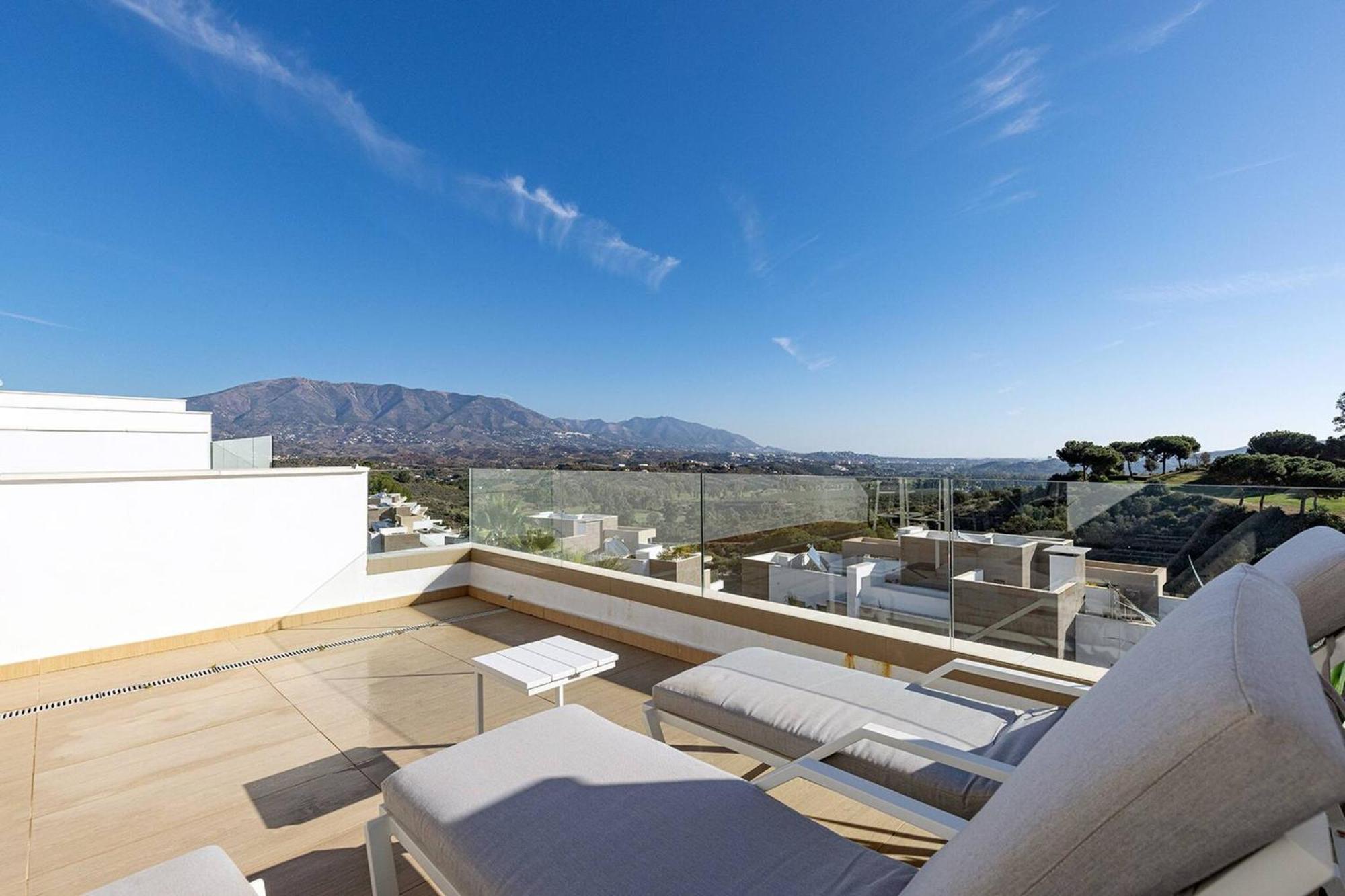 007 Modern 3 Bed Frontline Golf Townhouse In La Cala Golf With Mountain Views Casa de Férias *