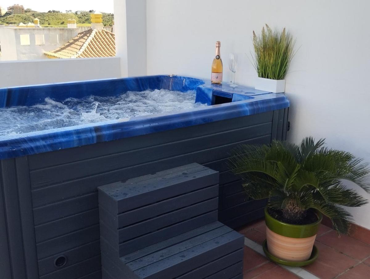 L'envoutement Andalou, Jacuzzi Privatif Apartamento *