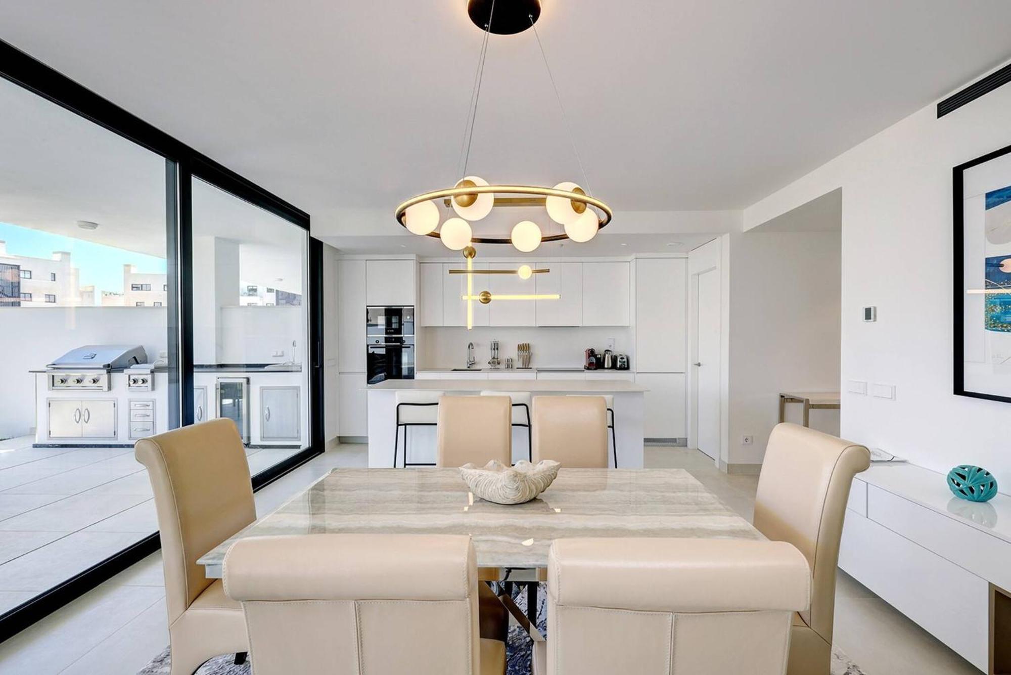092 - Modern, Spacious El Higueron With Private Garden & Bbq Leilighet Málaga