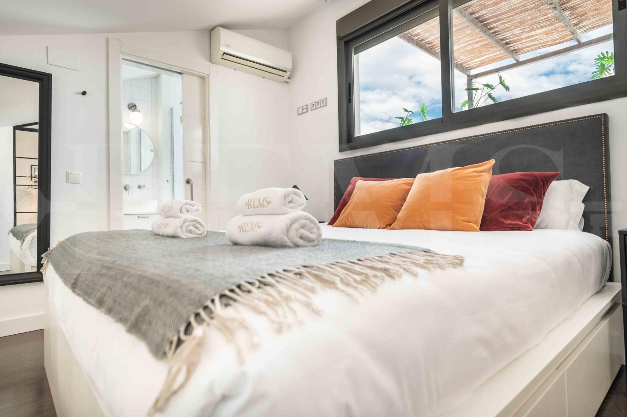 Appartement Bright Spacious Duplex With Terrace By Rems