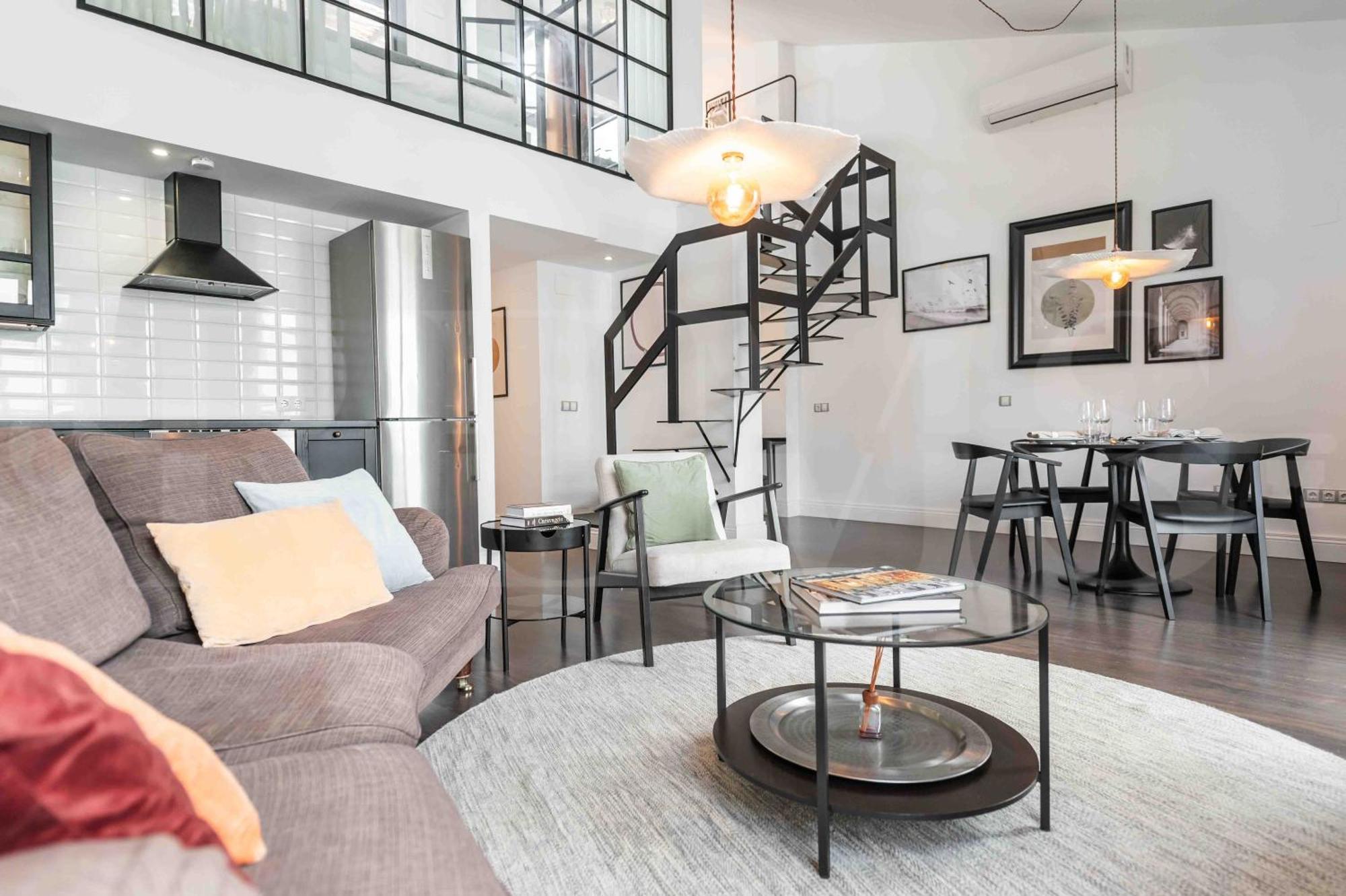 Appartement Bright Spacious Duplex With Terrace By Rems