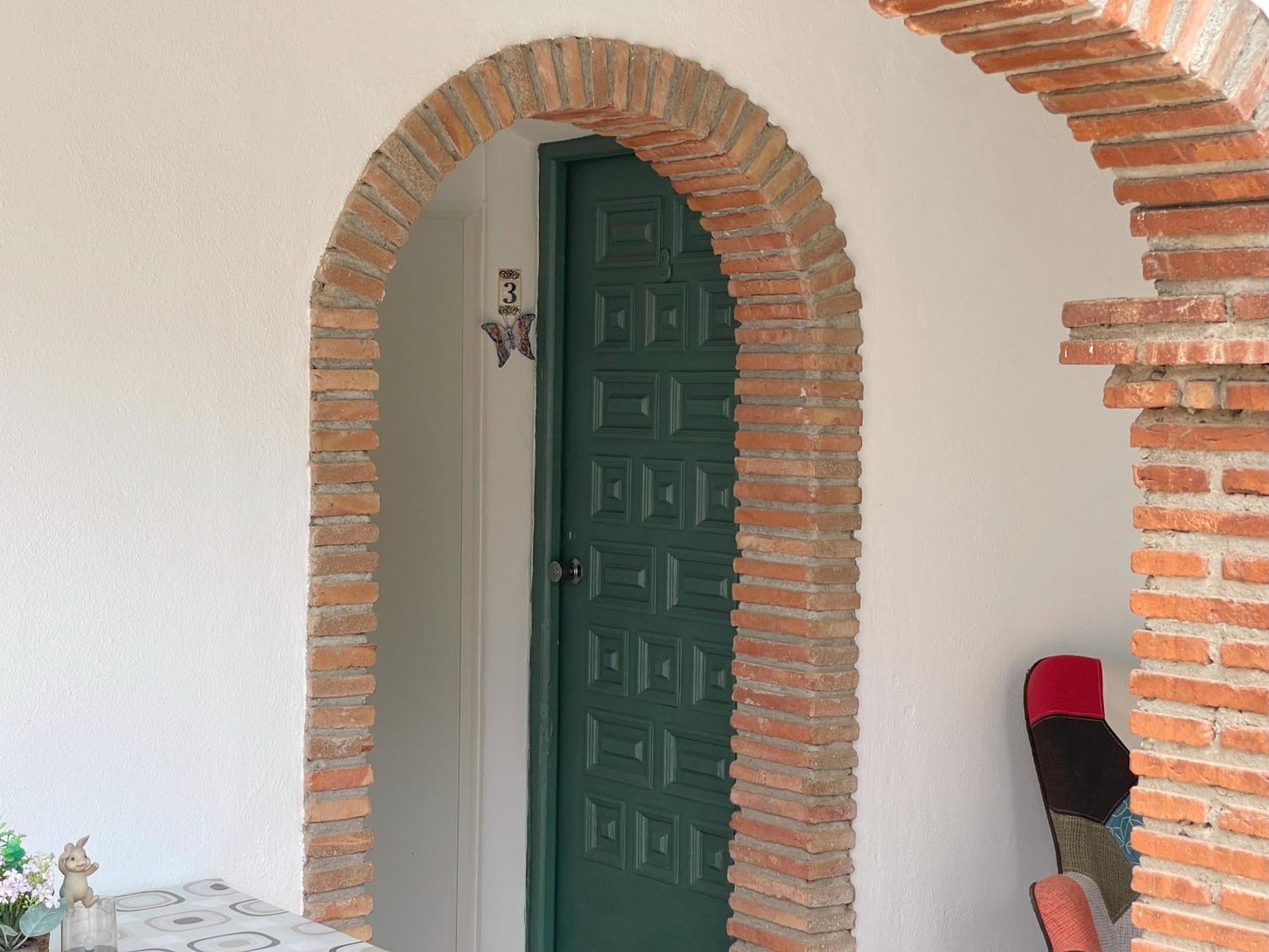 La Casa De Familia