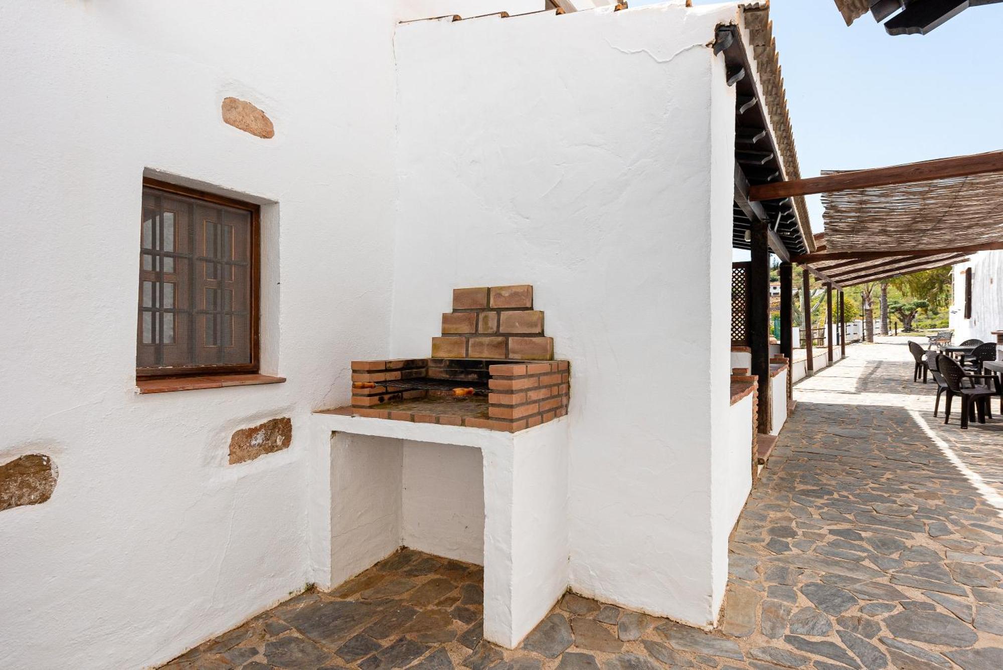 La Yegueriza Country house *