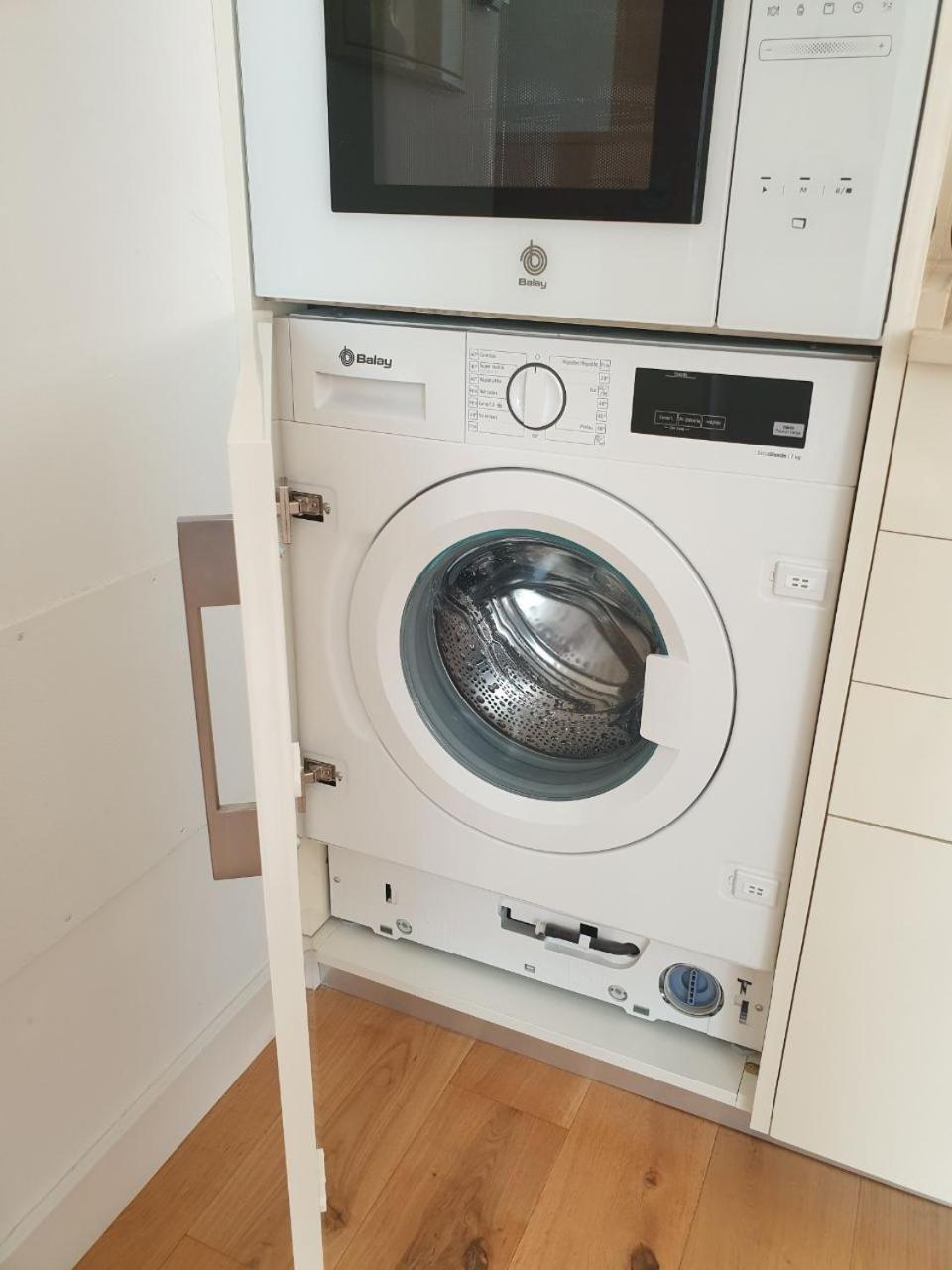 With Private Terrace, Kingsize Bed, Highspeed-wifi & Ac * Málaga