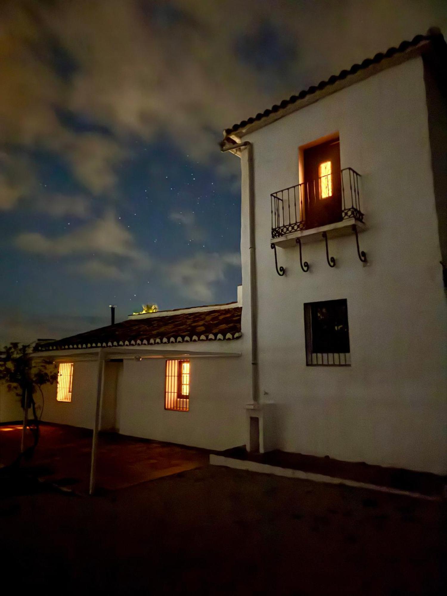 El Cielo, Cortijo En El Corazon De Montanas Villaer
