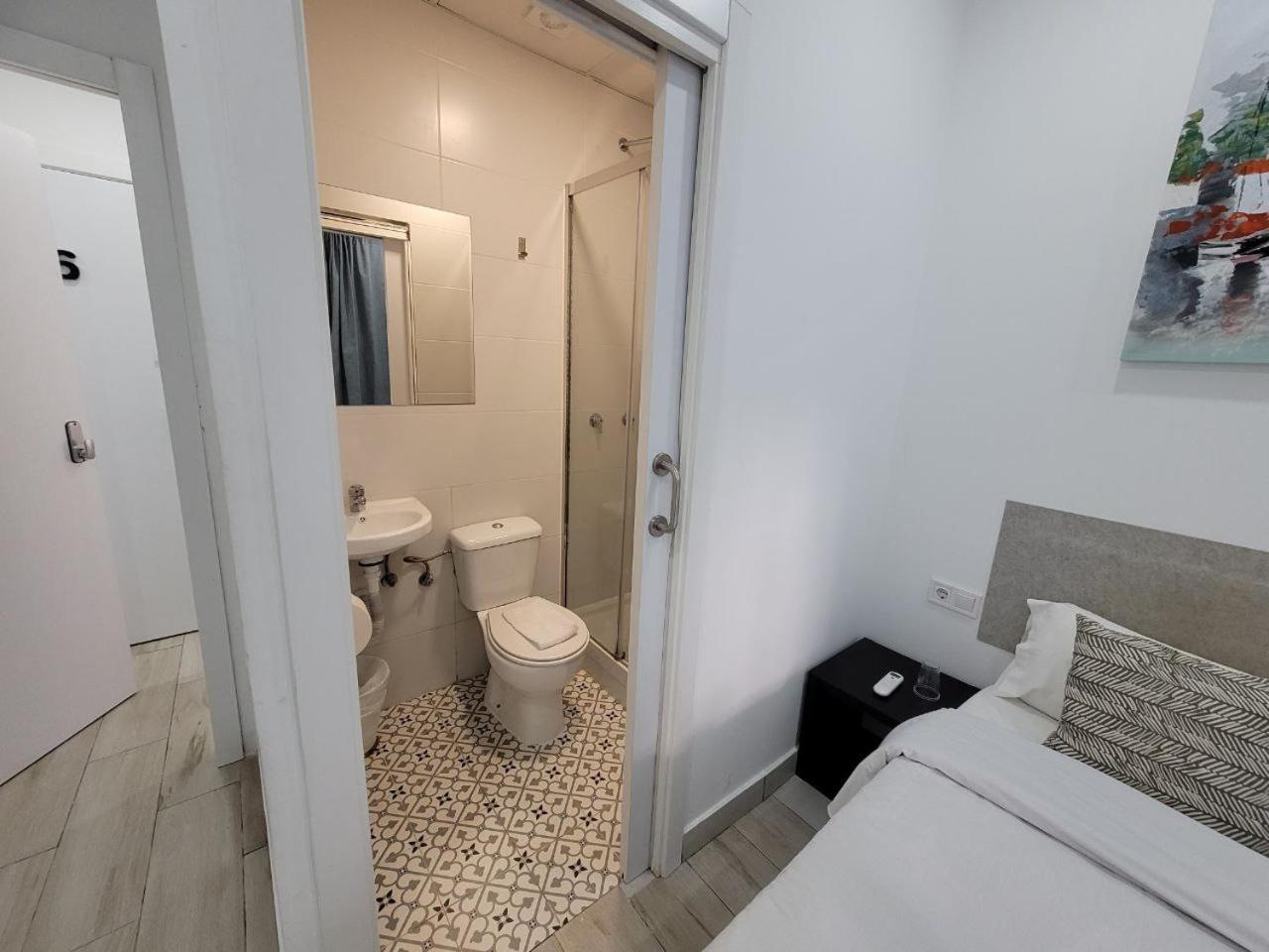 Guest house Ayz Silvela - Auto Check-in