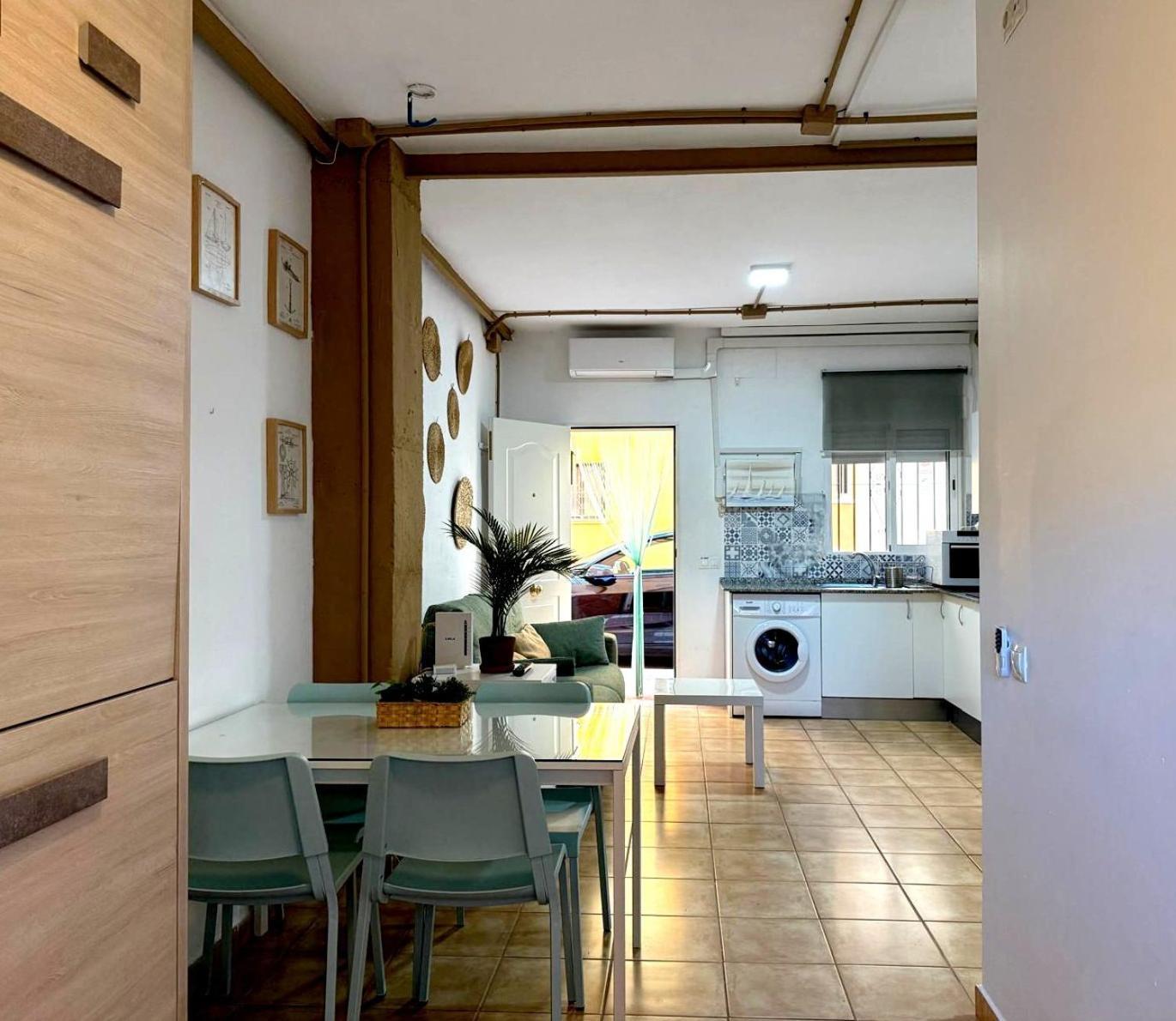 Apartamento Huelin, A 5 Minutos A Pie De La Playa Málaga