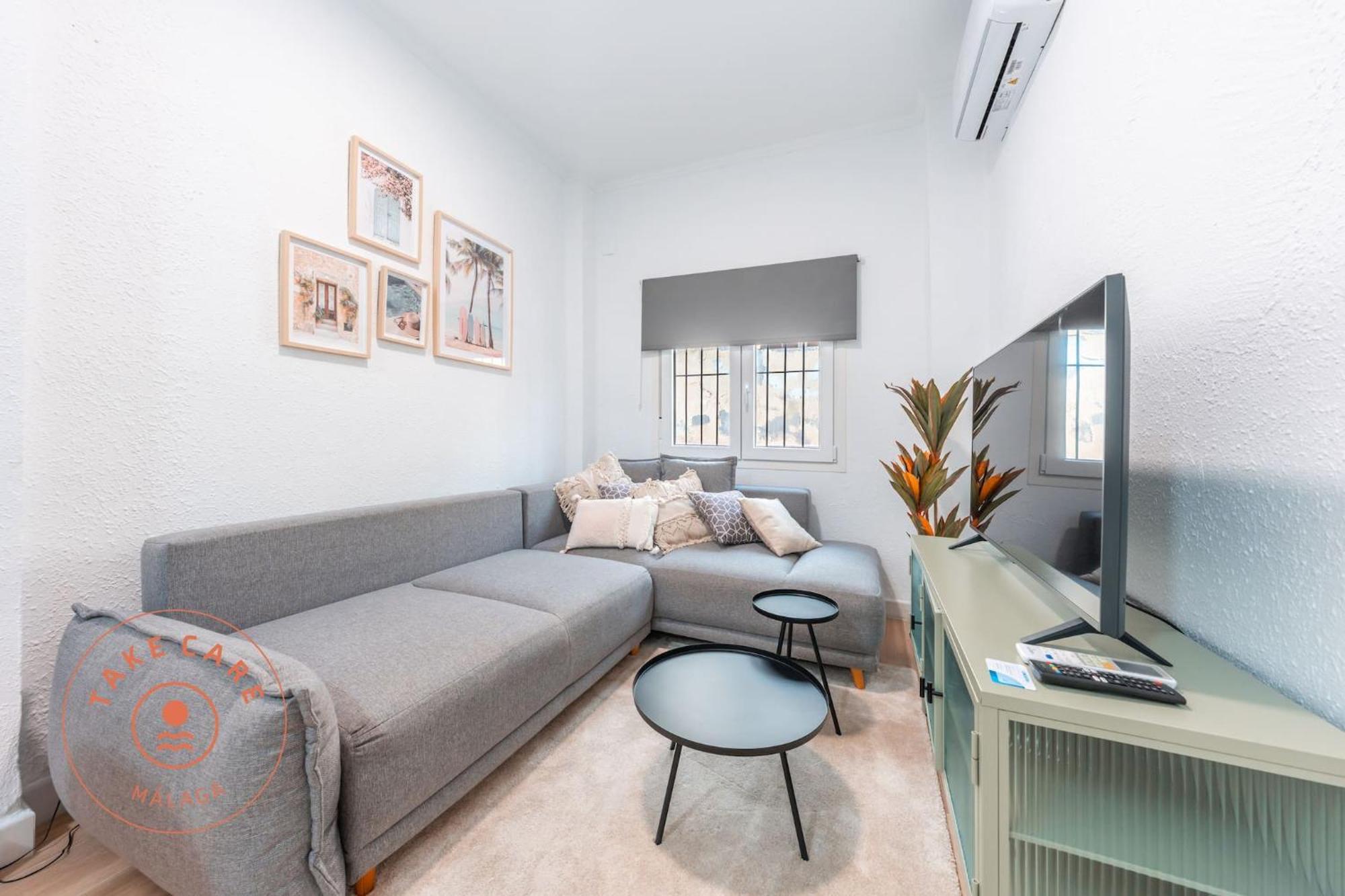 Apartment Cosy With Patio In - Tcm Malaga