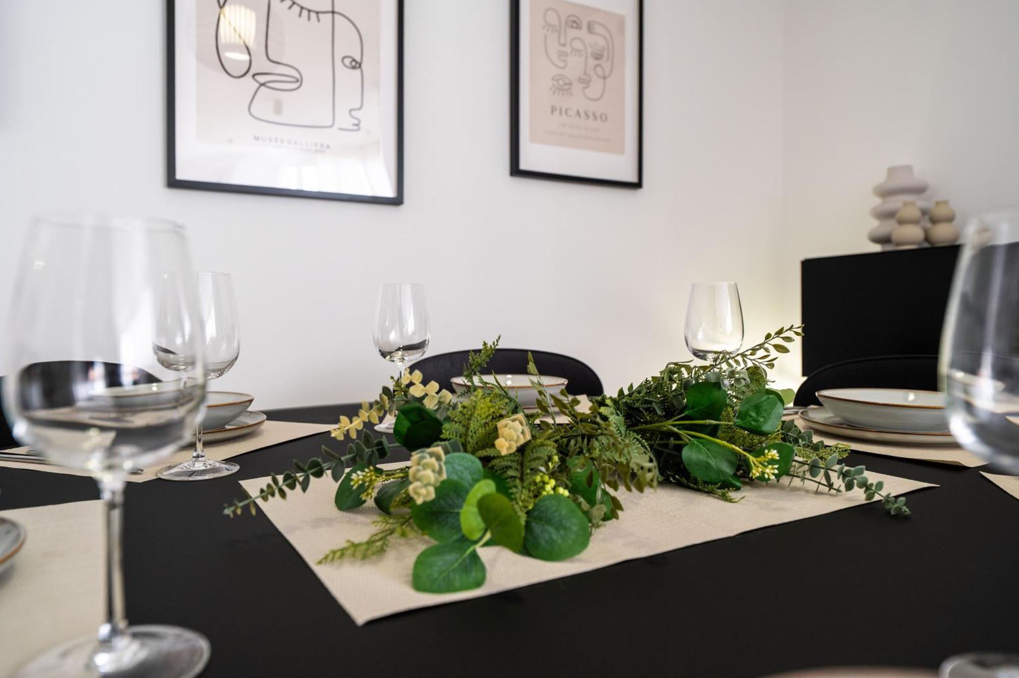 Flores Luxury Apartment
