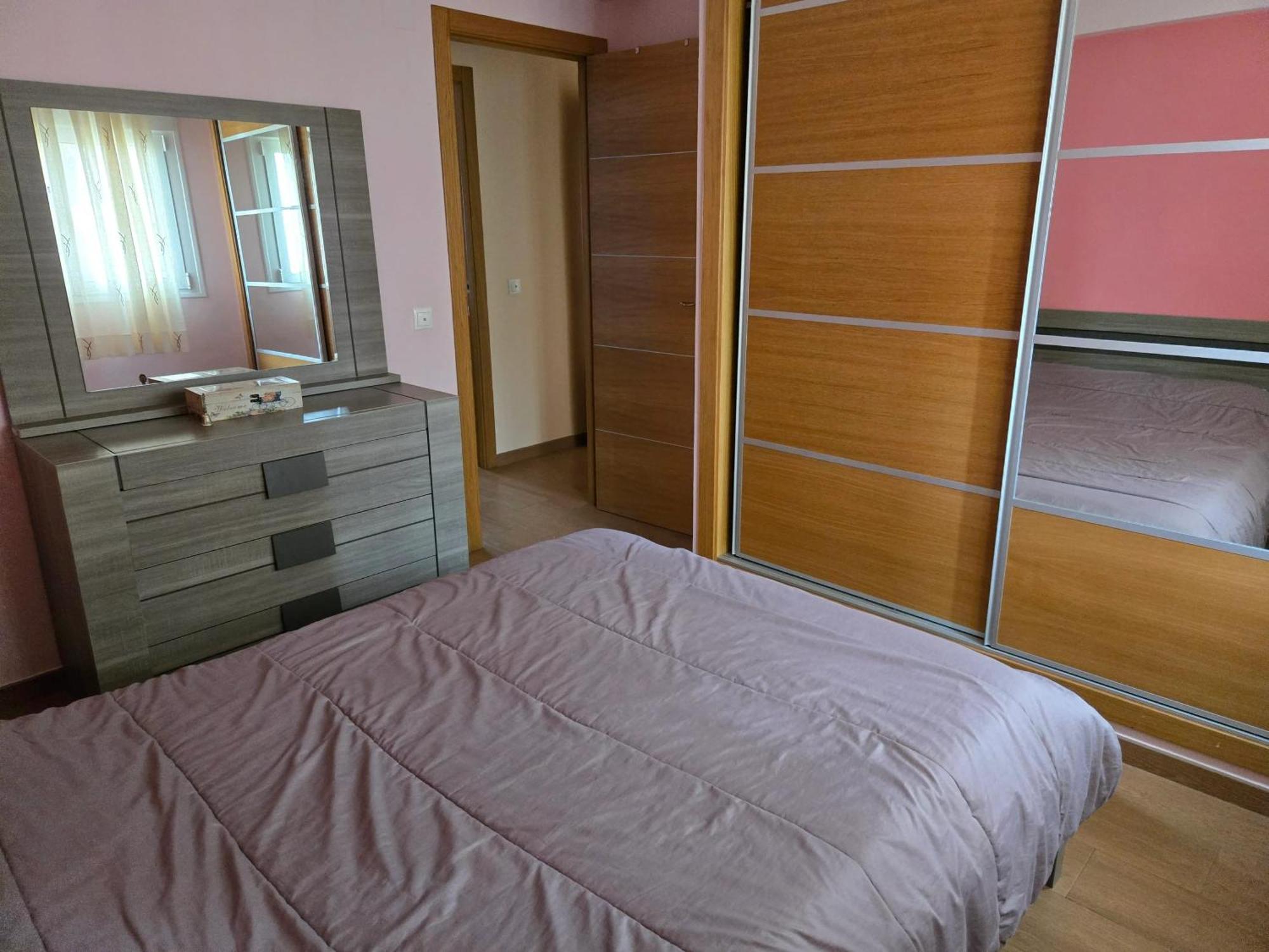 Comfortable In With Balcony And View 81 M² Apartment *