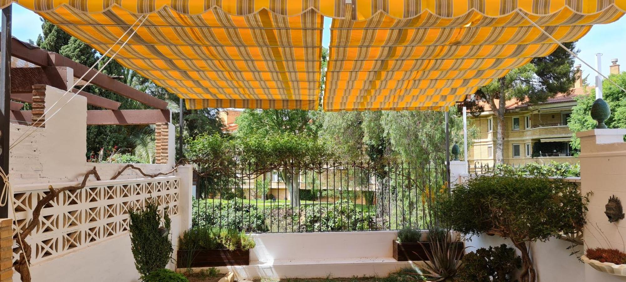 Casa Jardin - Residential Area -free Parking Outdoor-