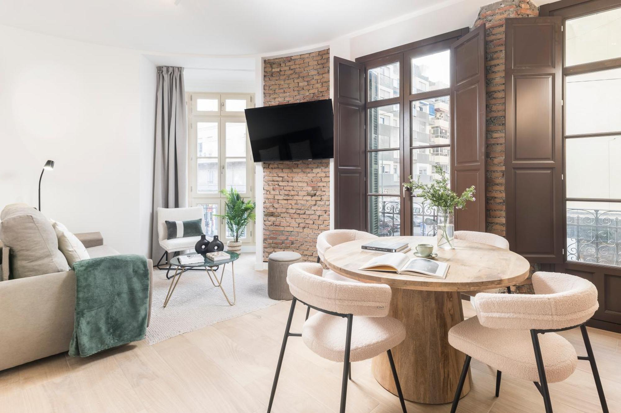 Apartment Homeclub Malaga Retreat With Rooftop Terrace Marmoles I *