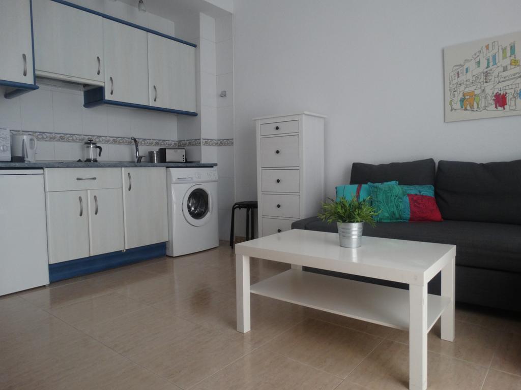 - Refino, 36 Málaga