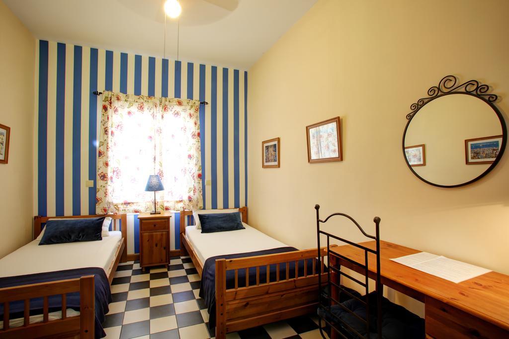 Málaga Lodge Guesthouse Pensión Málaga