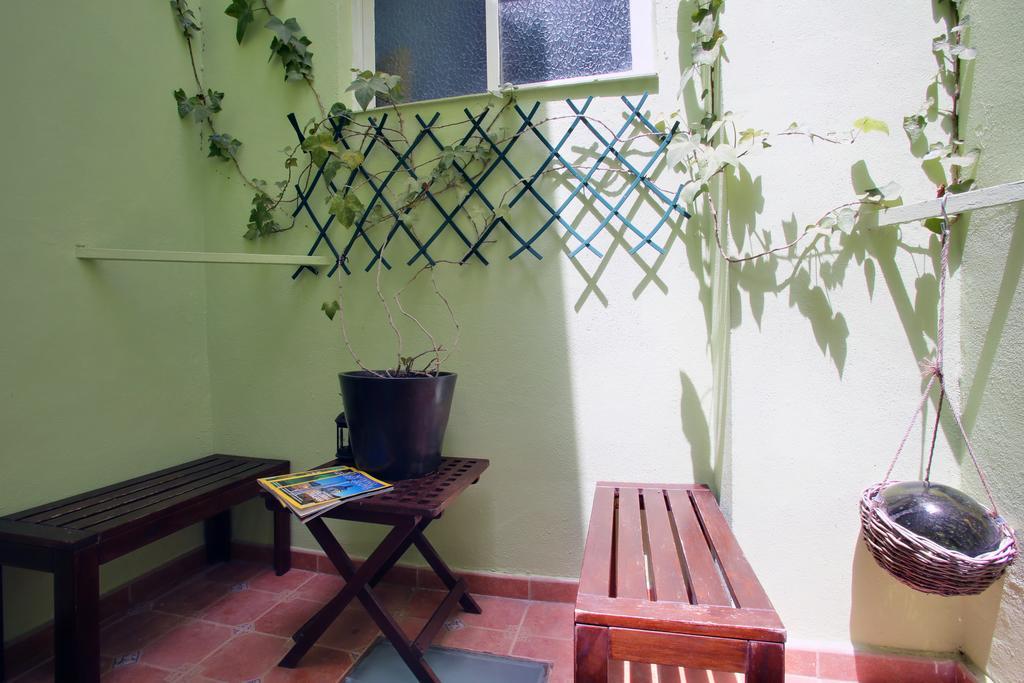 Málaga Lodge Guesthouse Pensión