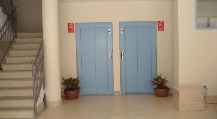 Hotell Eliseos 3*