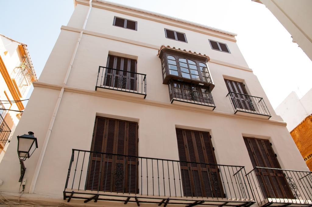 Patio De Arance *