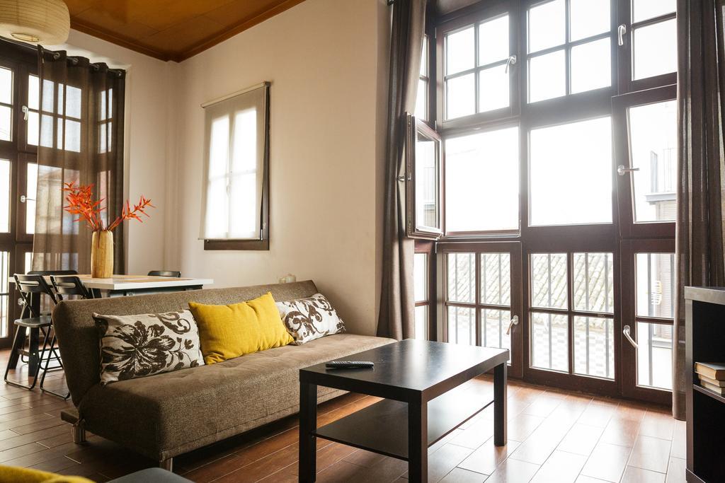 Galeria De Pintores Vivos Appartement