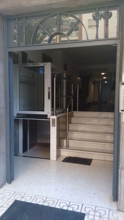 Moderno Cerca Del Centro Apartamento