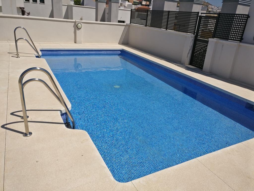 Espacioso Jinetes Apartamento