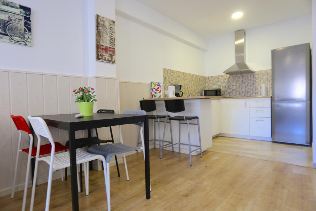 Larios Centro Las Flores Apartment Málaga