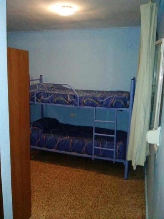 Residencia Backpackers Hostal *