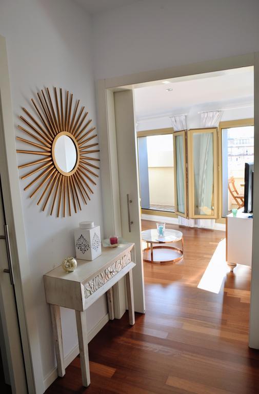 Homely Luxury Malaguese