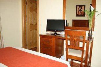 Hotell Casa Vazquez 2*