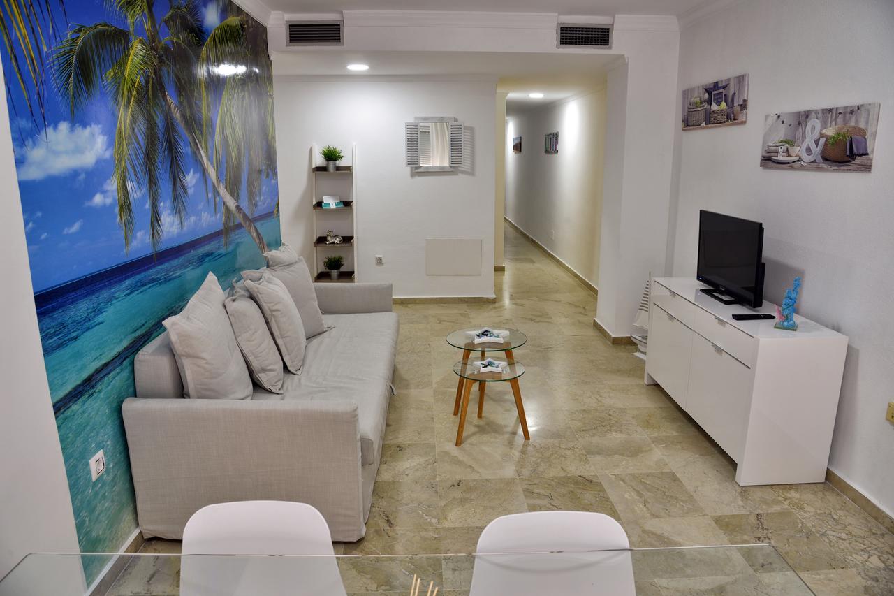 Wonderstays Vela Apartment