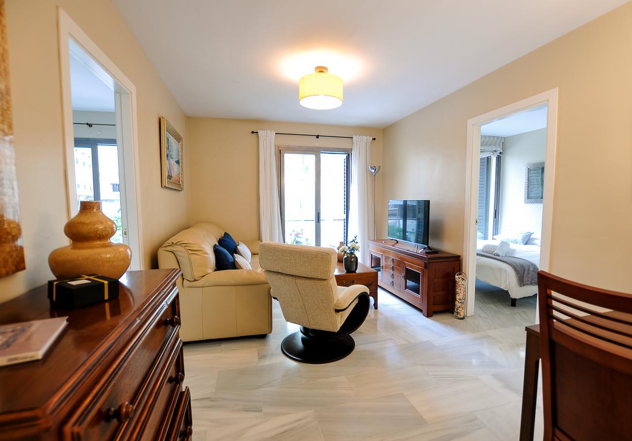 Acogedor Apartamento Junto A Calle Larios By Renthas Appartement