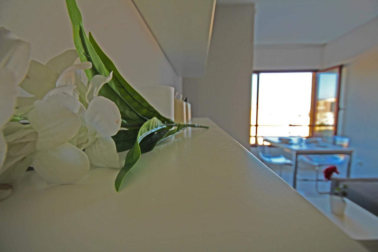 Loft Apartment *