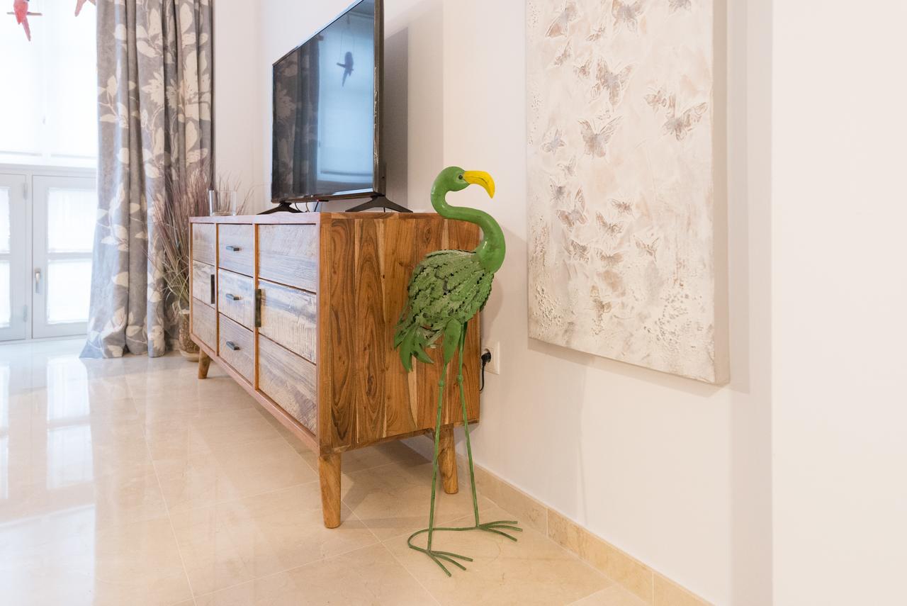 Del Parque Flats Alamos Parrot Apartamento *