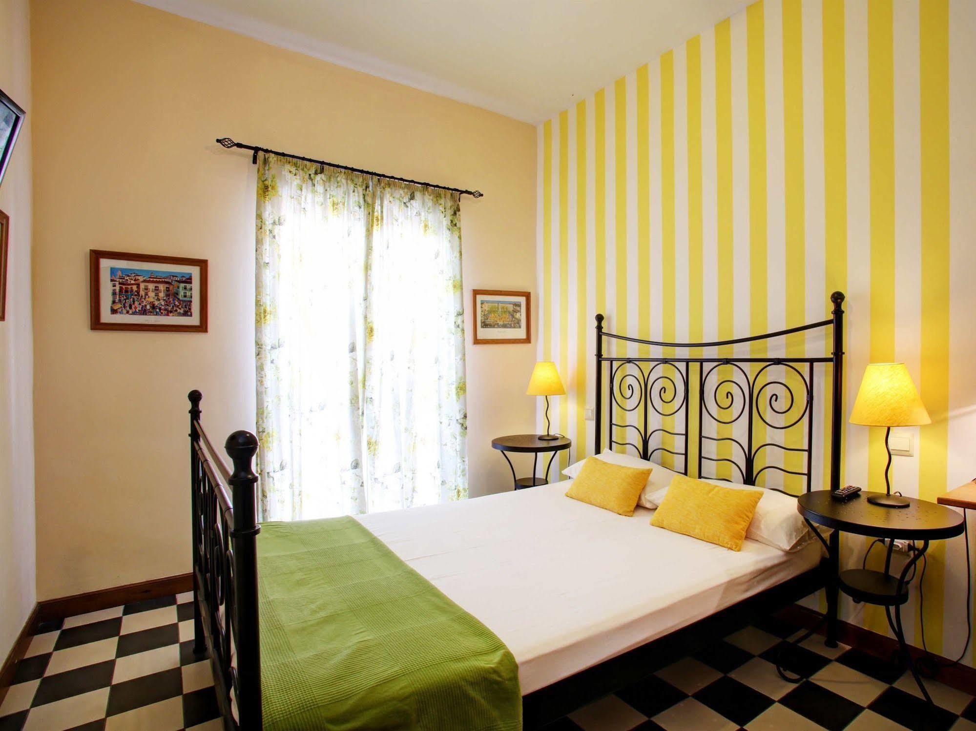Málaga Lodge Guesthouse Pensión Málaga