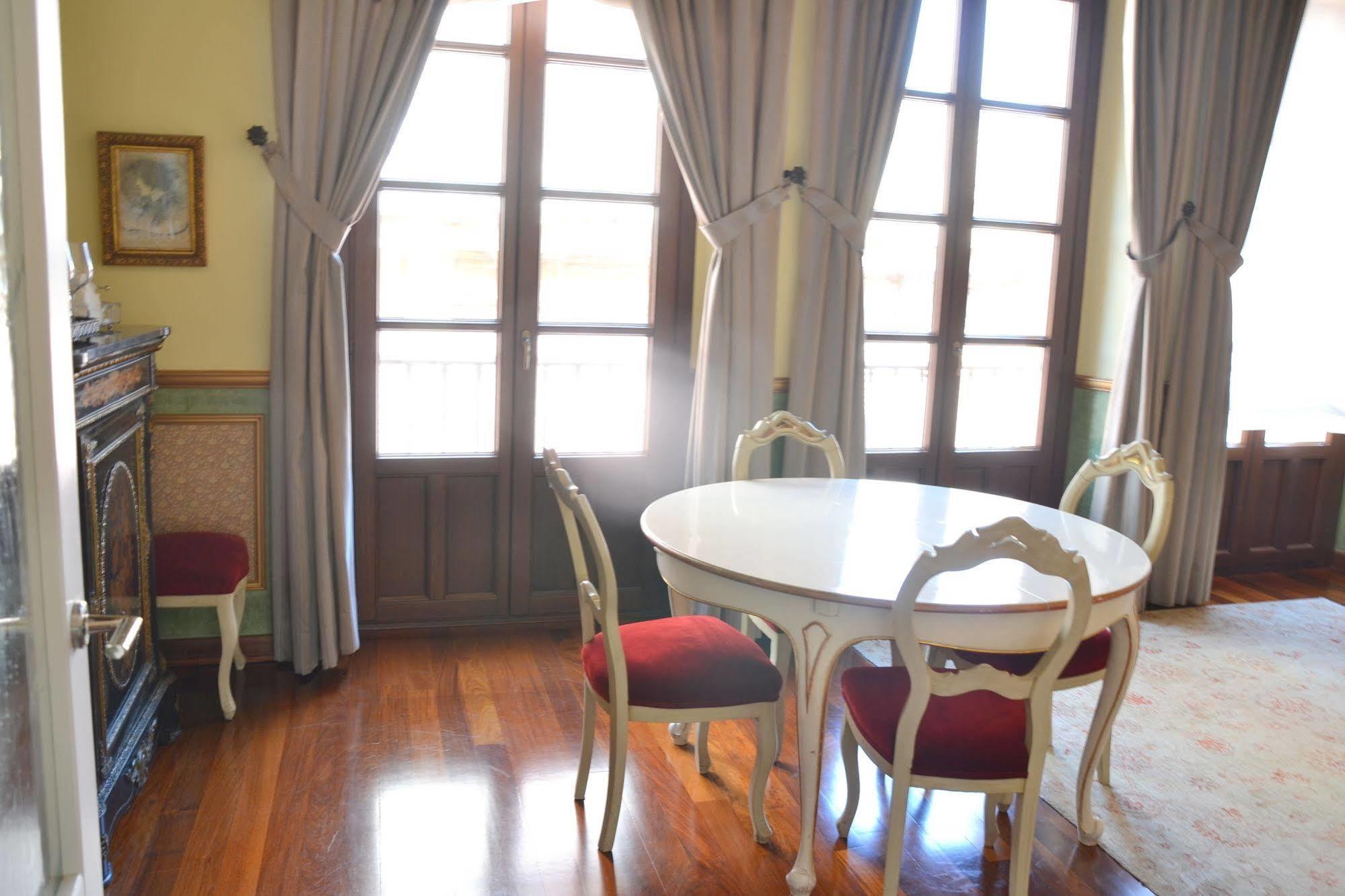 La Mansion De Calle Compania Hotel
