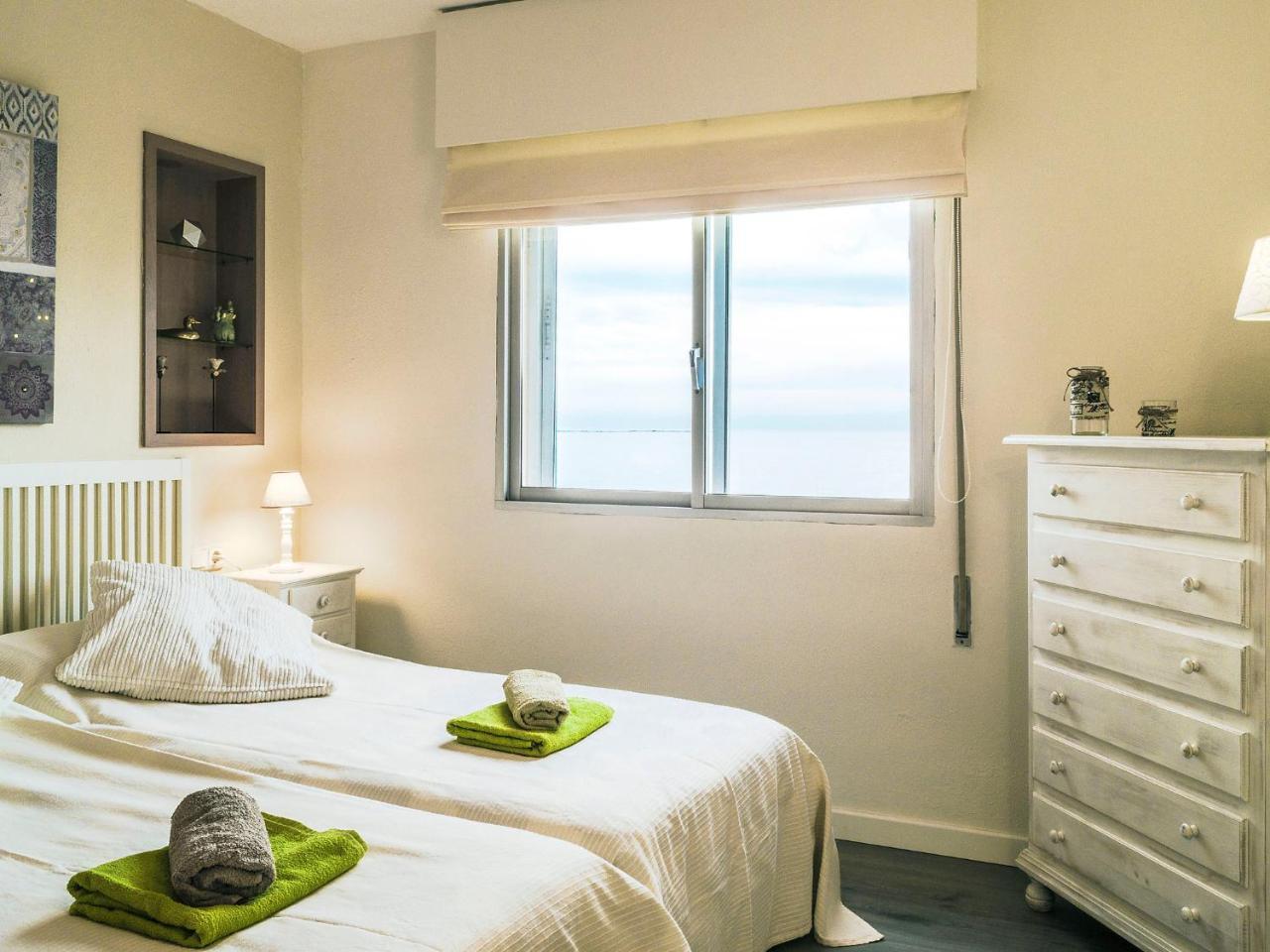 Avda. Pintor Sorolla Apartment
