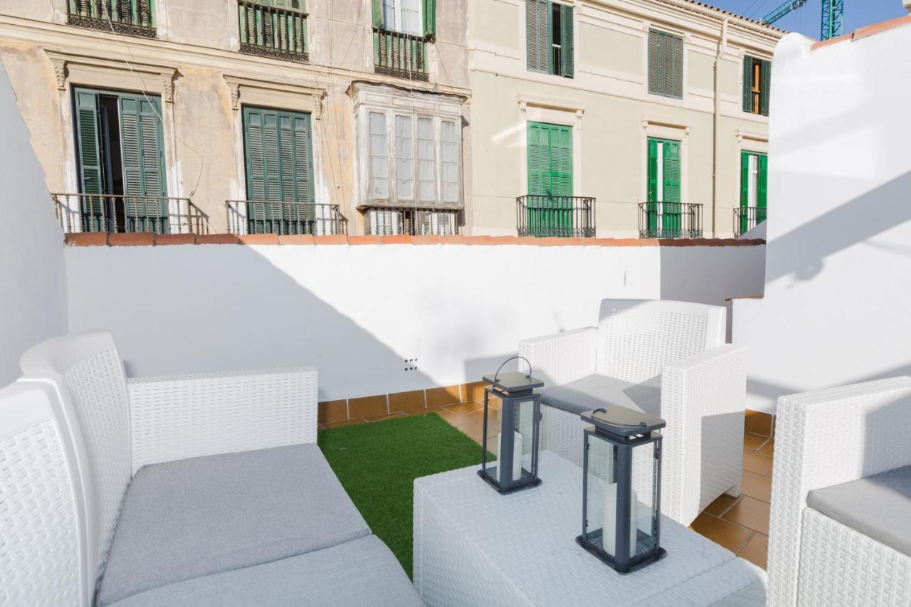 Apartamentos Malaga Center *