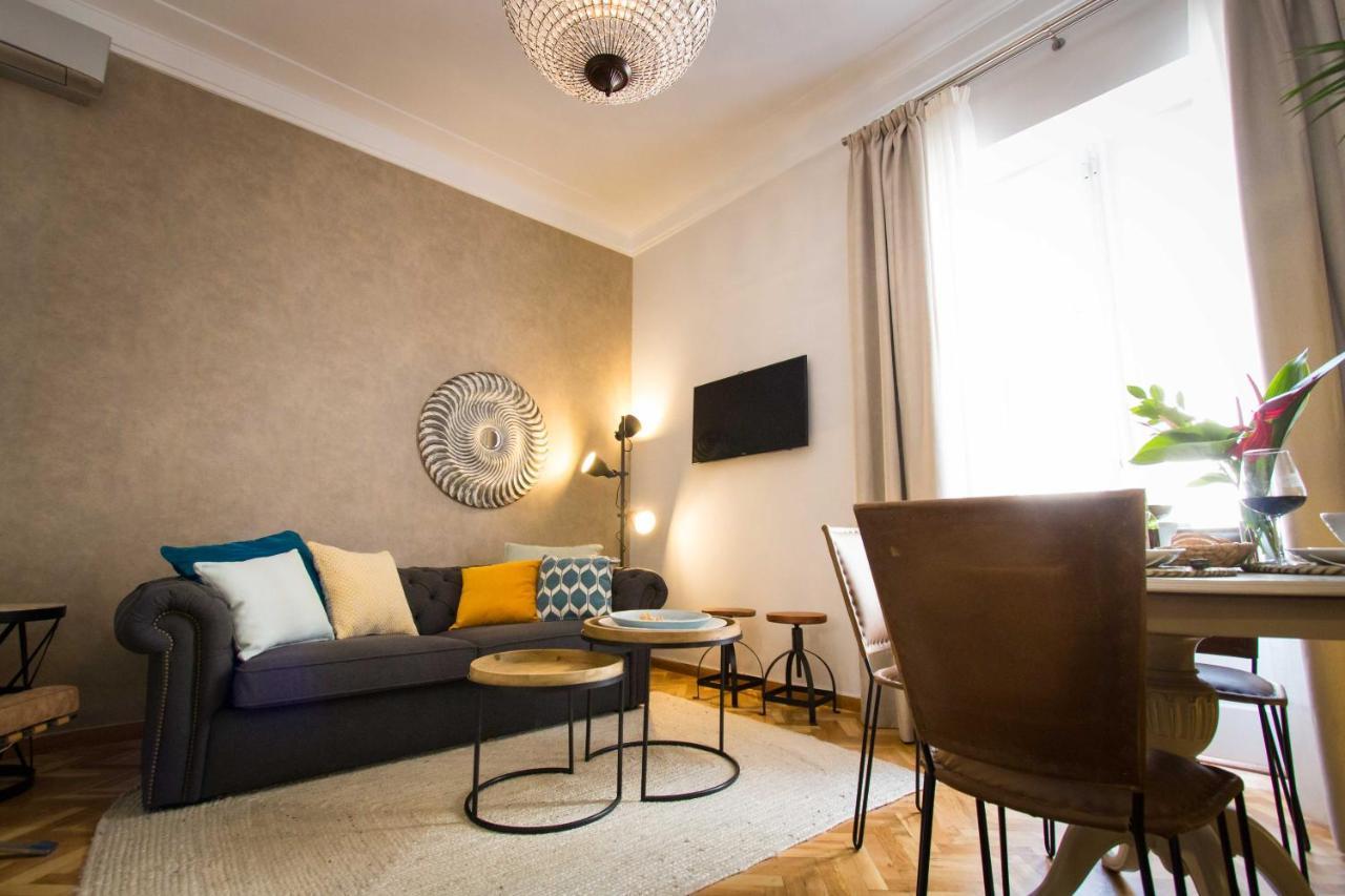Apartment Holidays2malaga Strachan 4