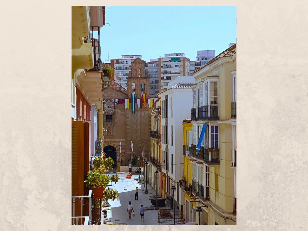 Renthas Perchel Apartamento Málaga