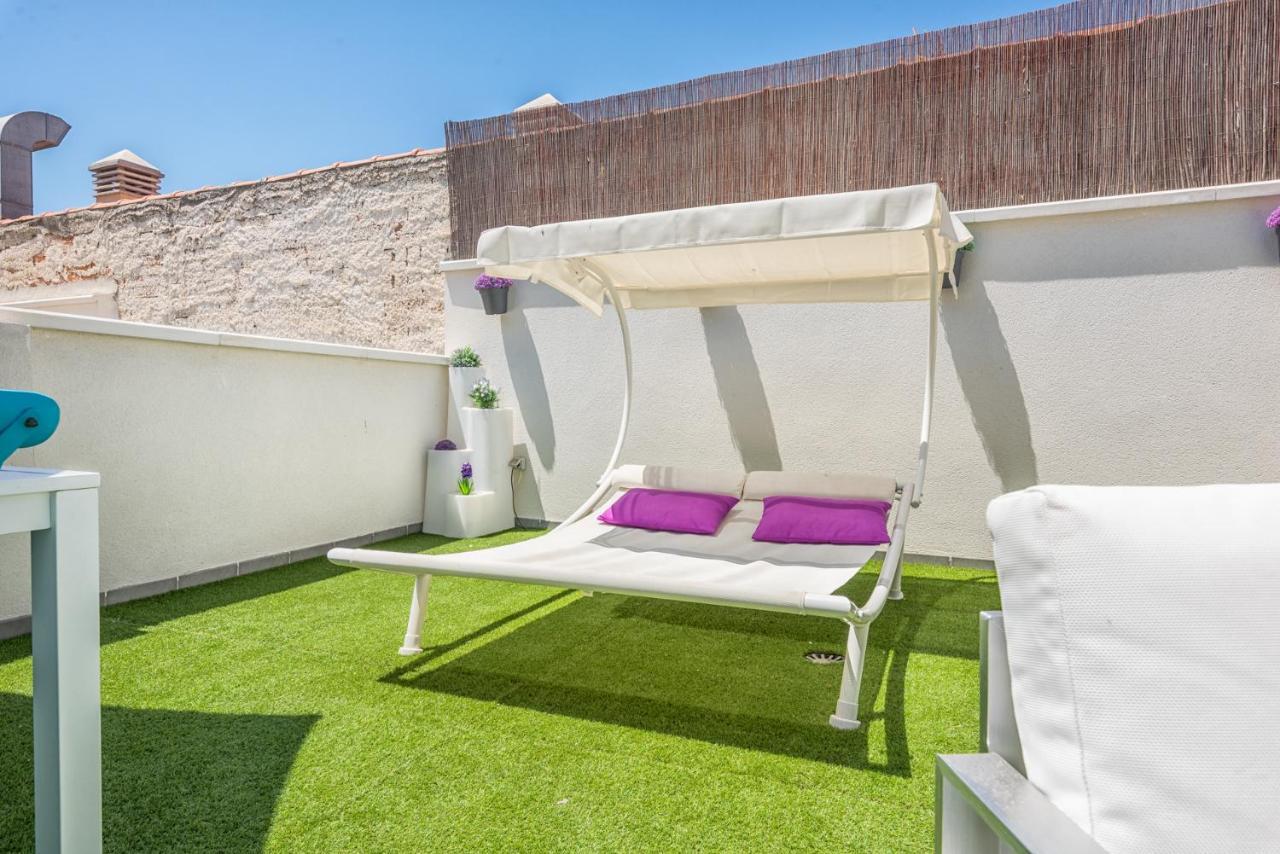 Atico Con Terraza Ac 1Hab En El Centro Y Piscina Comunitaria Apartamento *