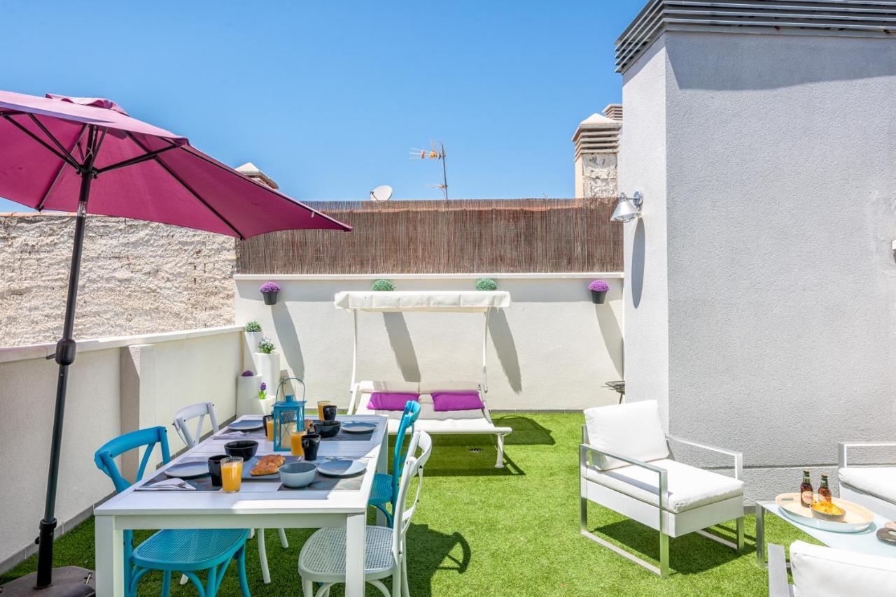 Apartamento Atico Con Terraza Ac 1Hab En El Centro Y Piscina Comunitaria Málaga