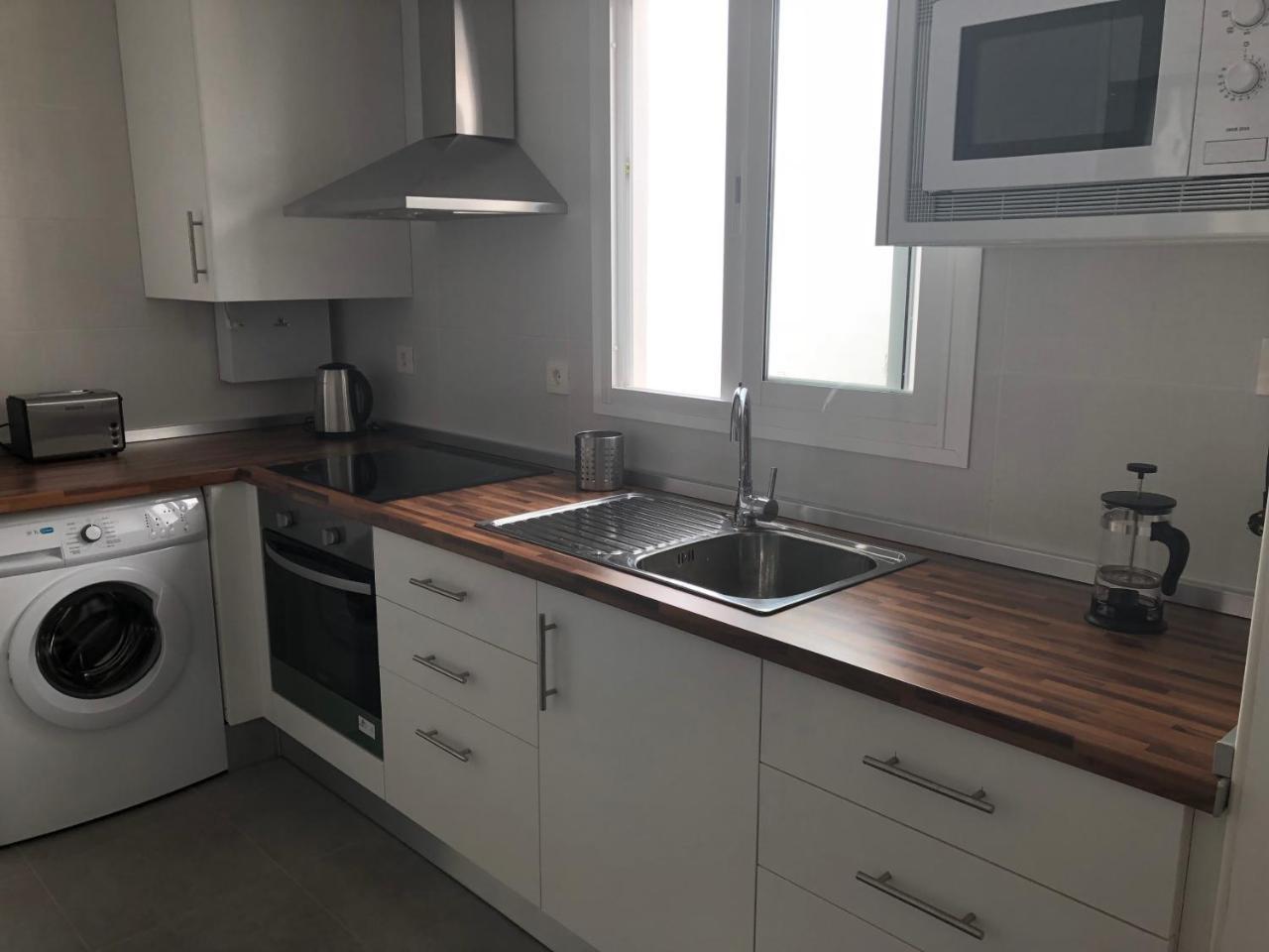 - Jinetes, 10 Appartement *