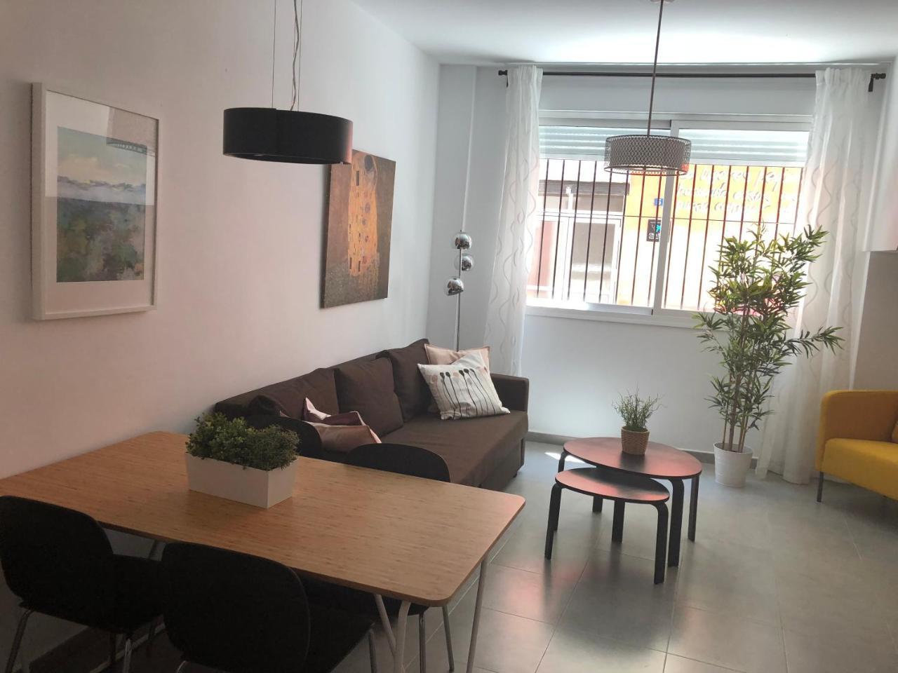 - Jinetes, 10 Málaga